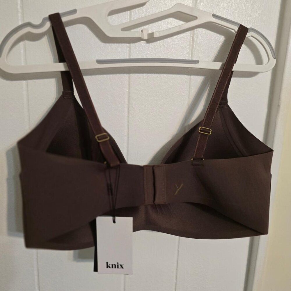 NWT 34D (Sz7) Knix Brown Wireless Bra with inlet for side coverage multiple snap - Picture 2 of 13